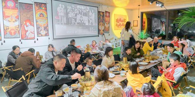 1家1司机1房车20+特色亲子体验j9九游会登录爆款！青海湖亲子营(图3)
