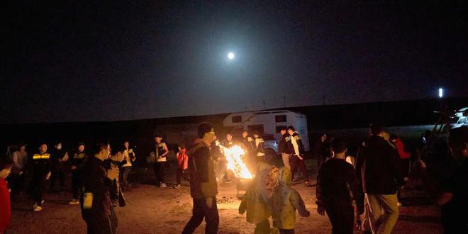 1家1司机1房车20+特色亲子体验j9九游会登录爆款！青海湖亲子营(图30)