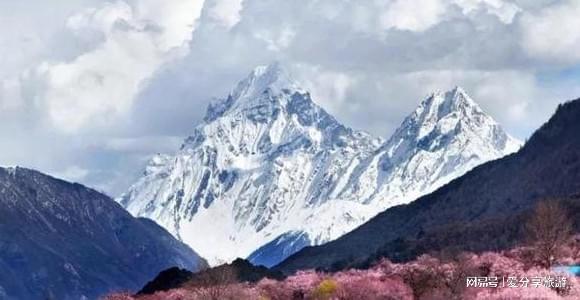 推荐|敦煌莫高窟+阳关遗址深度游九游会网址是多少甘肃6日小包团(图1) 推荐|敦煌莫高窟+阳关遗址深度游九游会网址是多少甘肃6日小包团(图1)